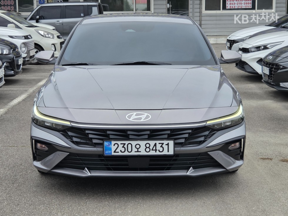 Hyundai Avante — фото 1