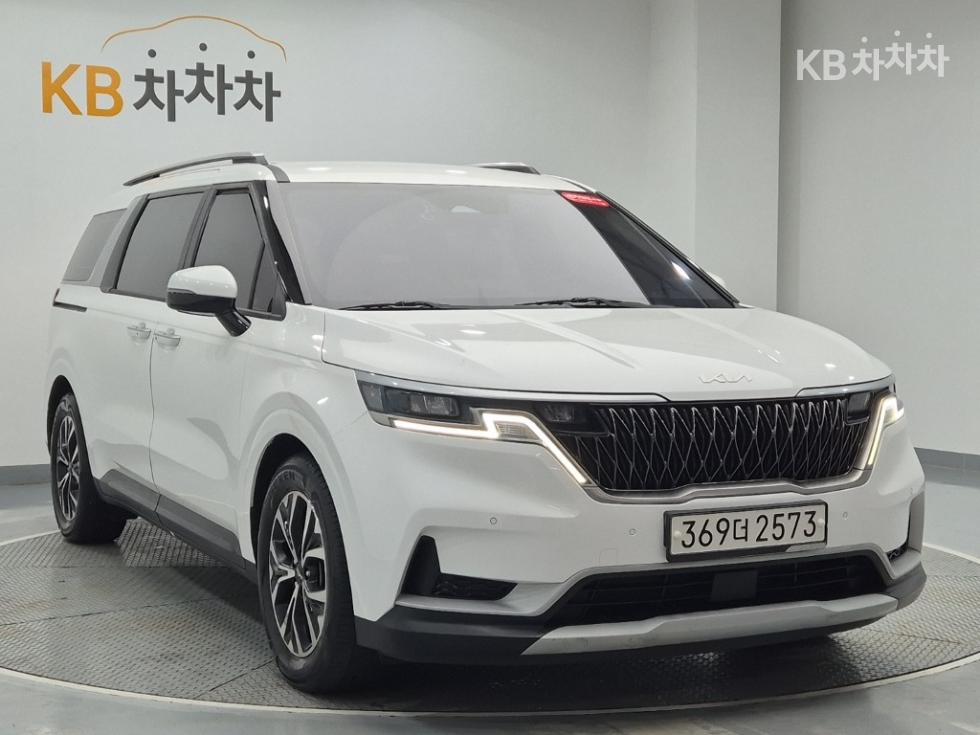 Kia Carnival PRESTIGE — фото 4