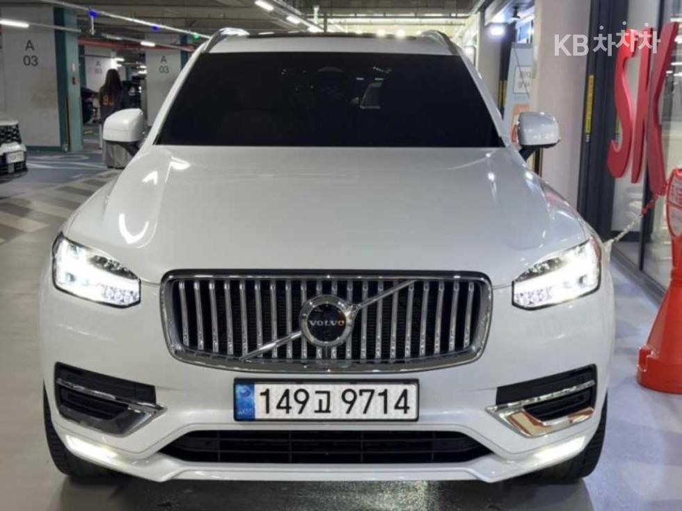 Volvo XC90 Ultimate Bright — фото 1