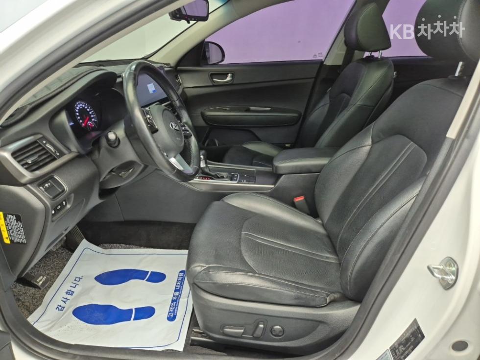Kia K5 — miniaturë 11