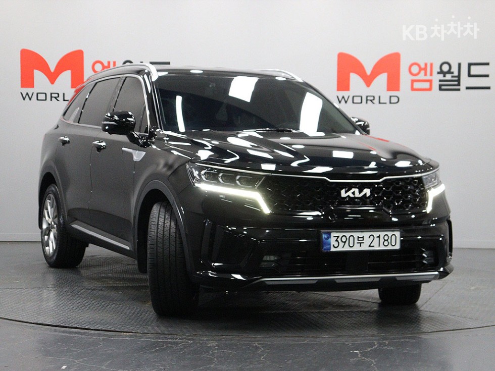 Kia Sorento SIGNATURE — фото 1