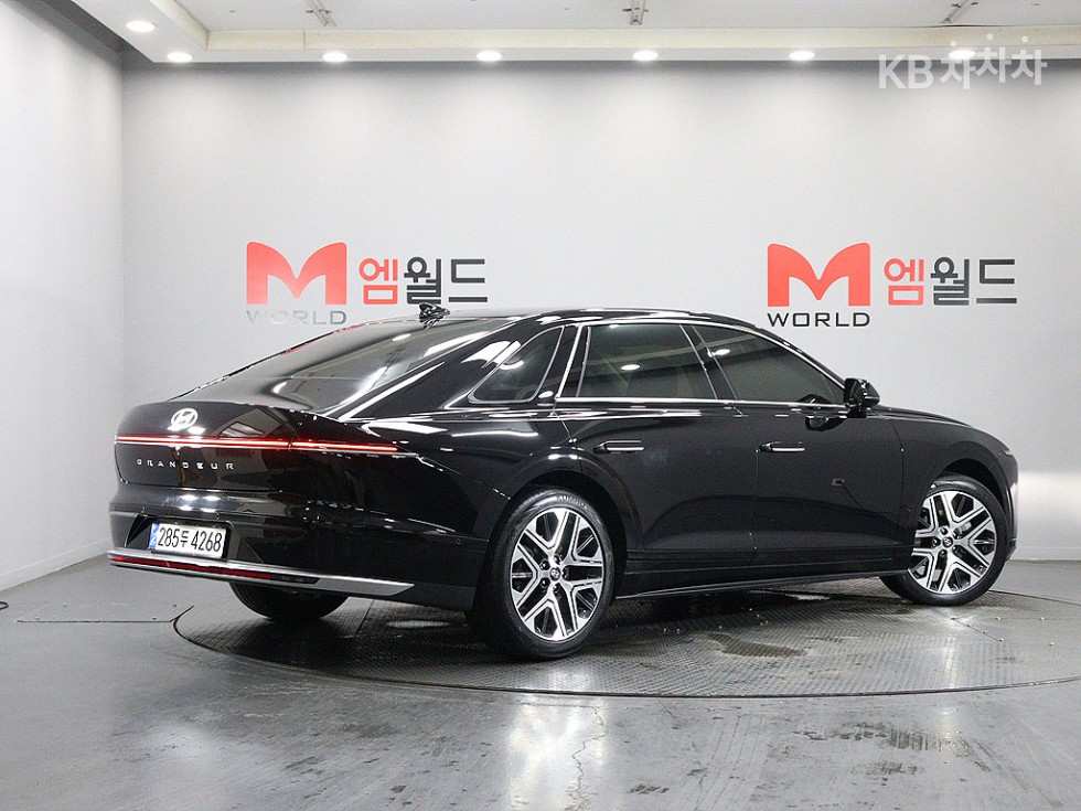 Hyundai Grandeur EXCLUSIVE — фото 4