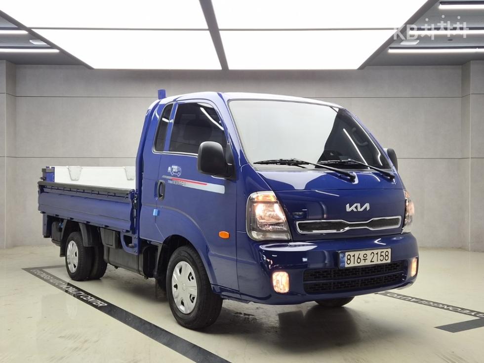 Kia 2-Stage King Cab Luxury — фото 1