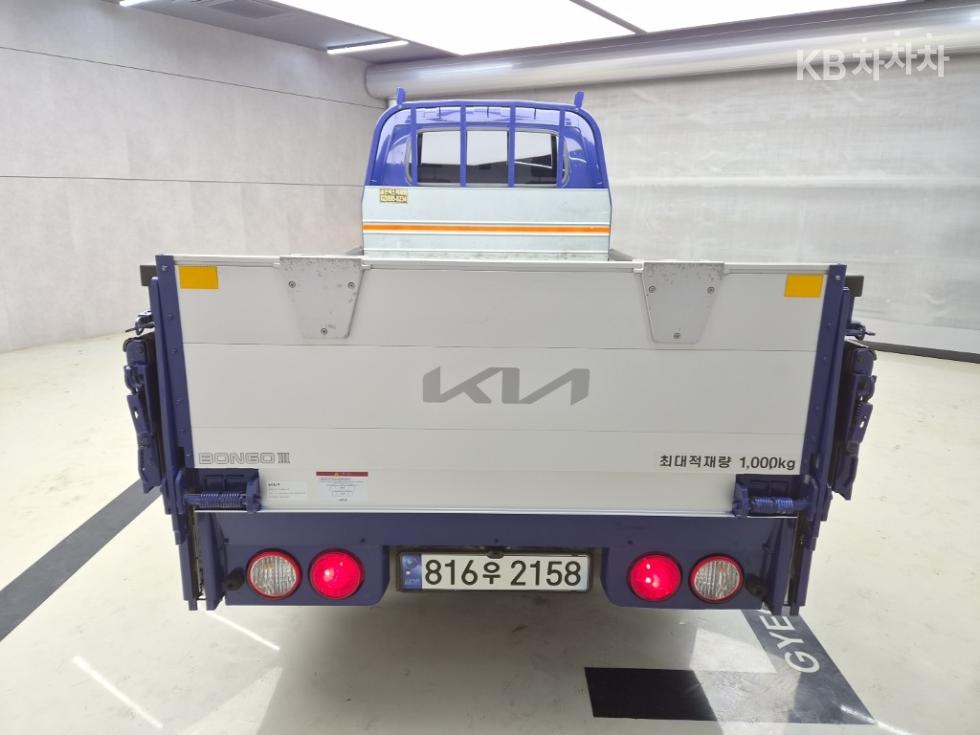 Kia 2-Stage King Cab Luxury — фото 3