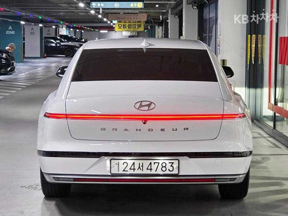 Hyundai Grandeur Premium — фото 4