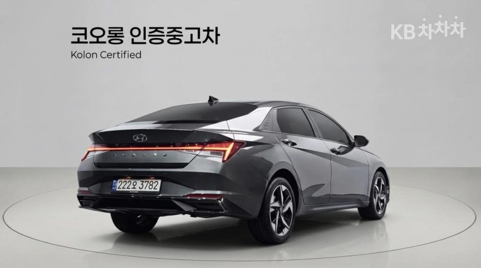 Hyundai Avante — фото 3