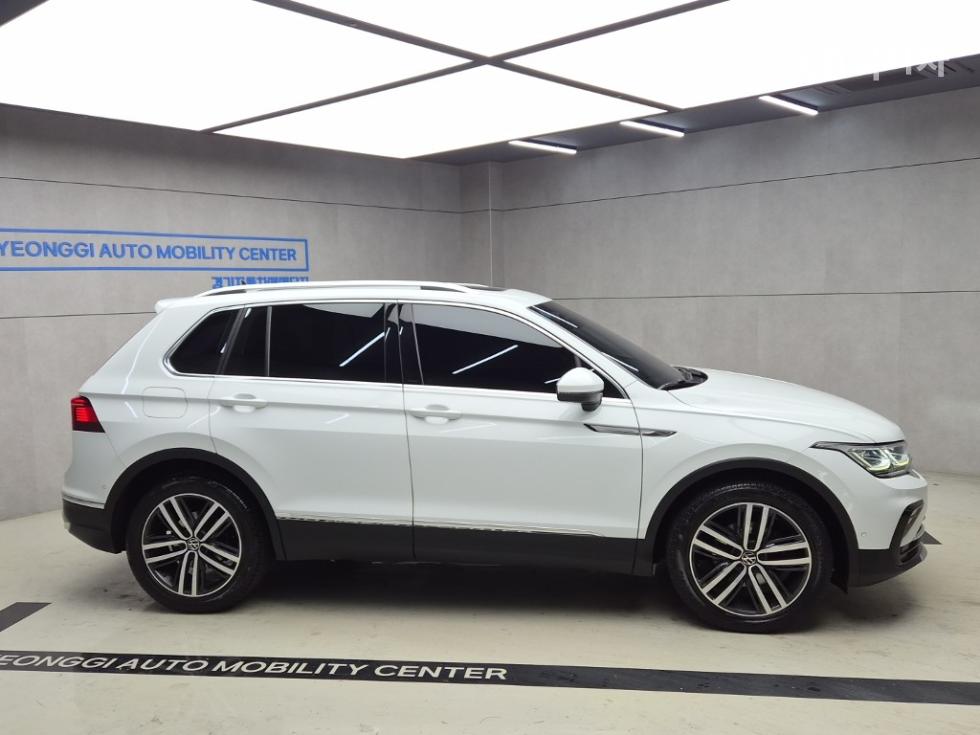 Volkswagen Tiguan Prestige — фото 2