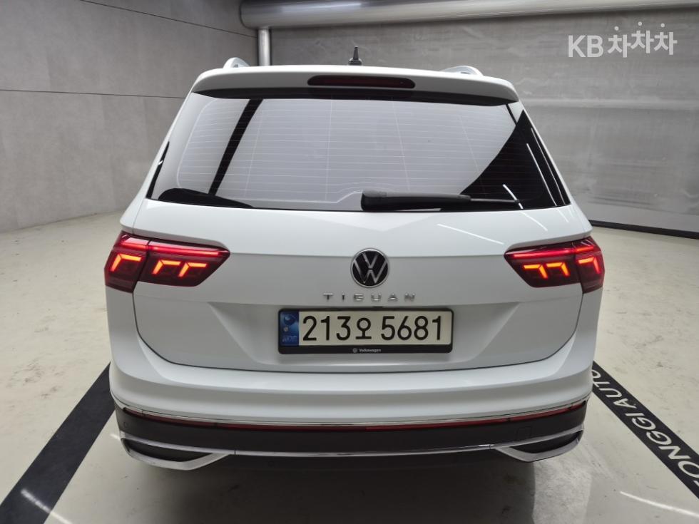 Volkswagen Tiguan Prestige — фото 3