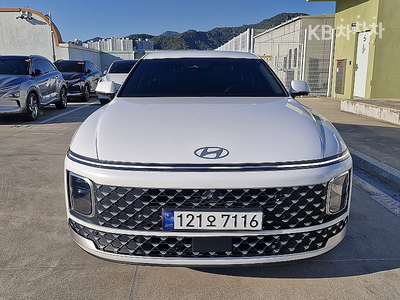 Hyundai Grandeur EXCLUSIVE — фото 1