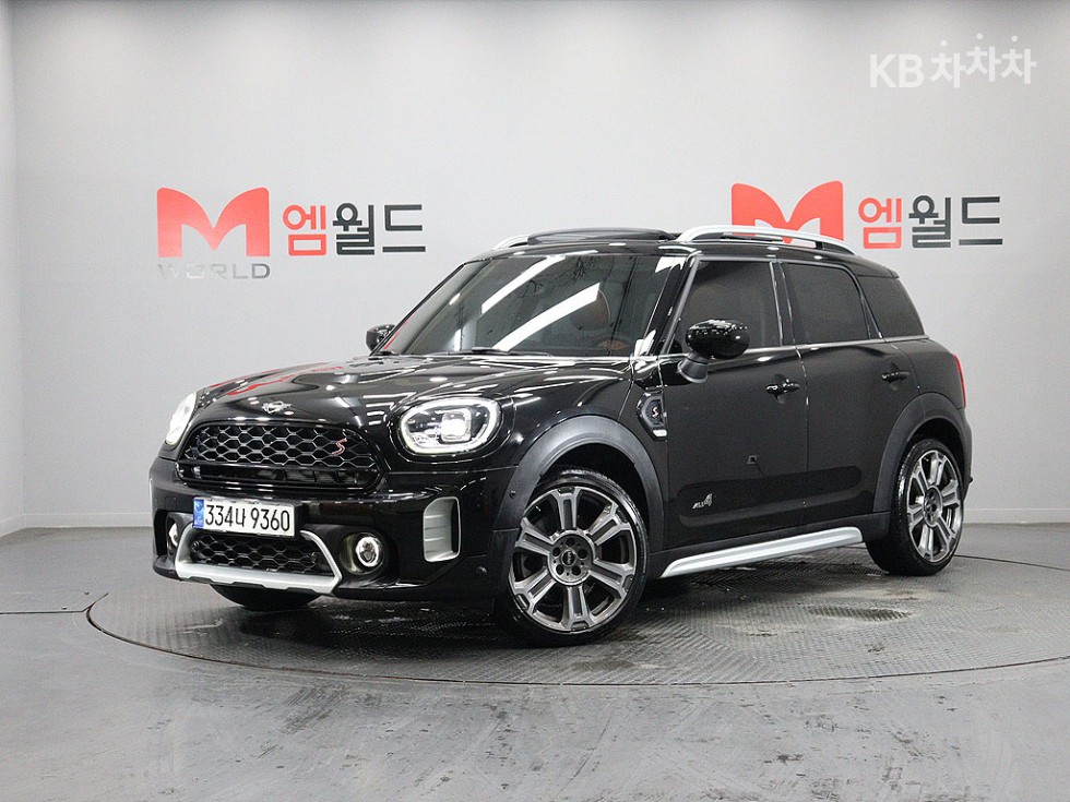 Mini Countryman BASE MODEL — фото 2