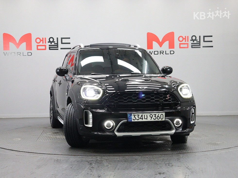 Mini Countryman BASE MODEL — фото 1