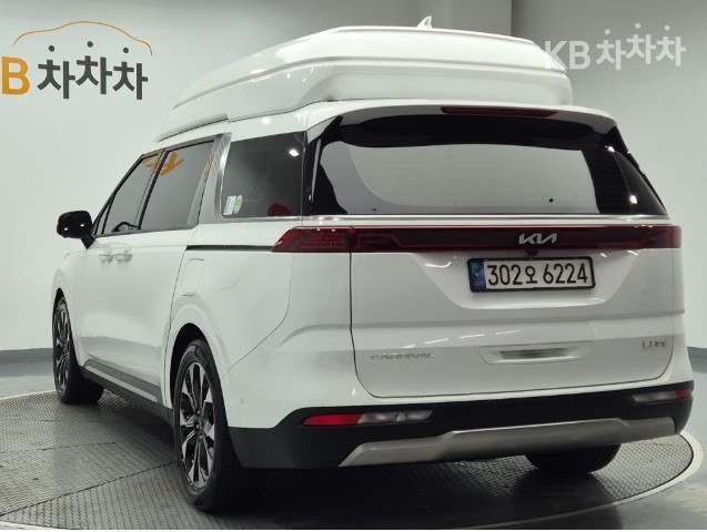 Kia Carnival SIGNATURE — фото 2