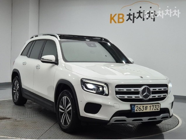 Mercedes-Benz GLB-Class — фото 4