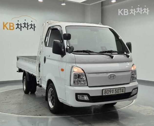 Hyundai Premium — фото 4
