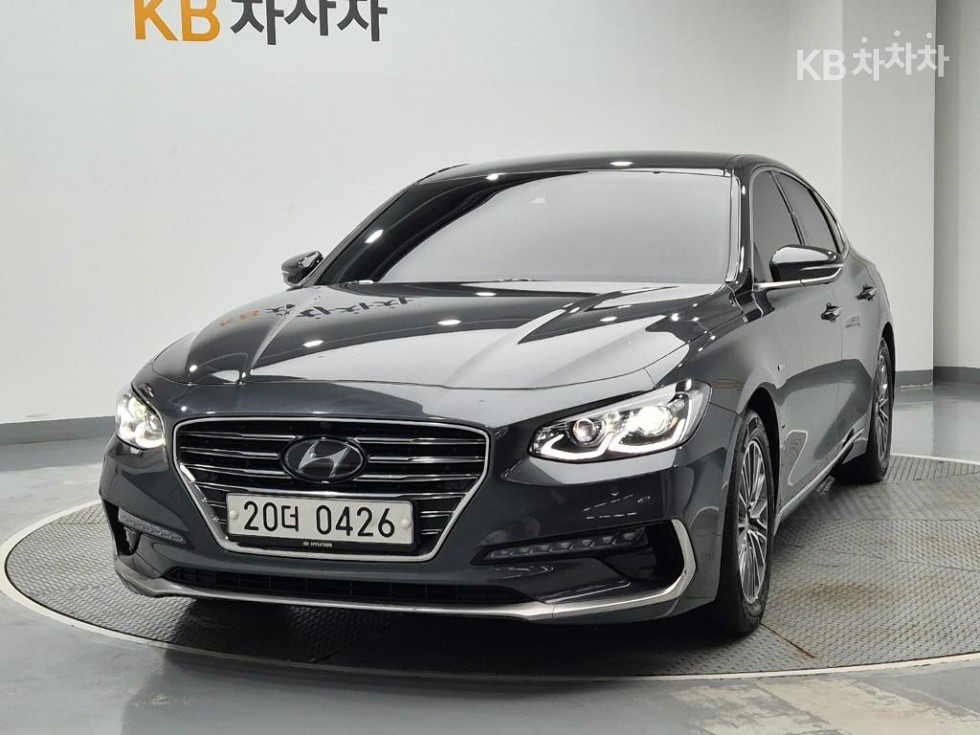 Hyundai Grandeur Special — фото 1