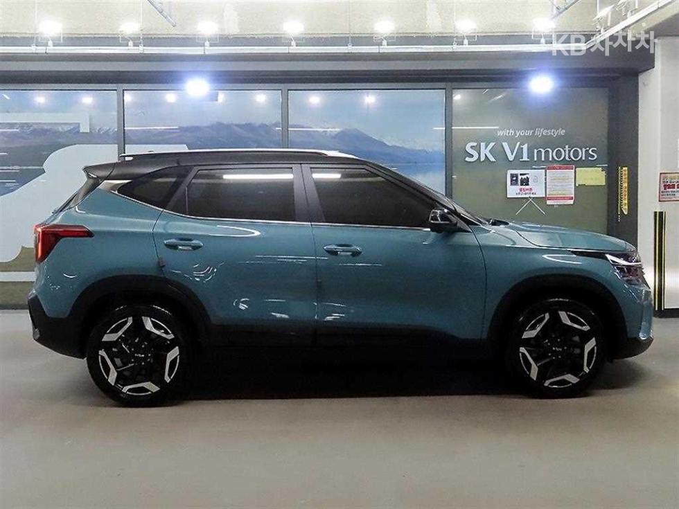 Kia Seltos SIGNATURE — фото 3