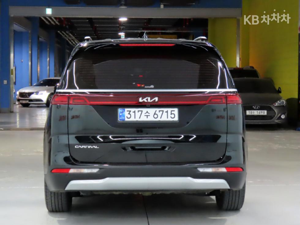 Kia Carnival PRESTIGE — фото 3