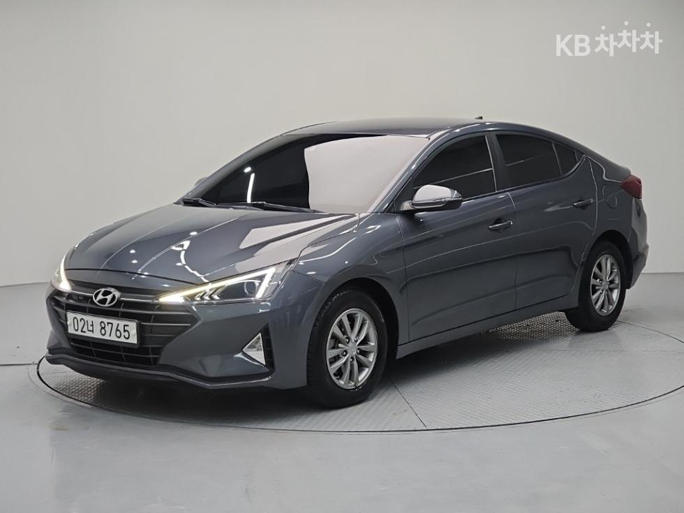 Hyundai Avante Smart — фото 1