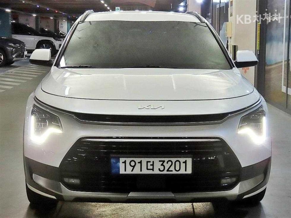 Kia SIGNATURE — фото 2