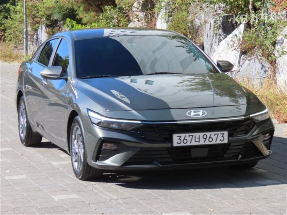 Hyundai Avante — фото 2