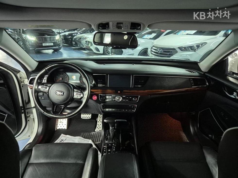 Kia K7 — miniaturë 15