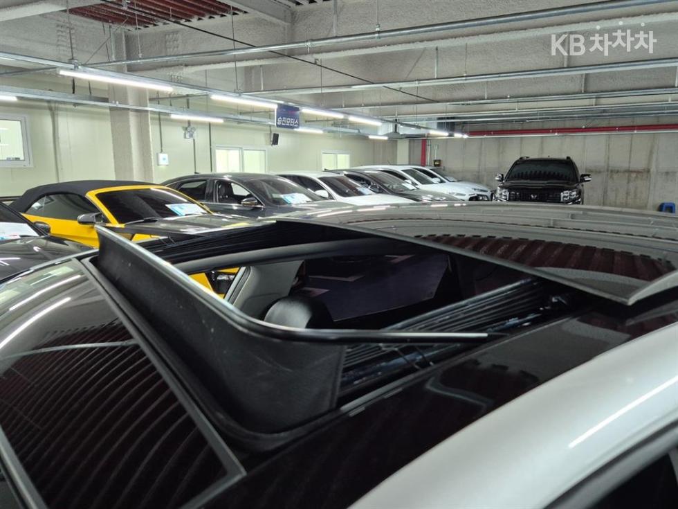 Kia K7 — miniaturë 18