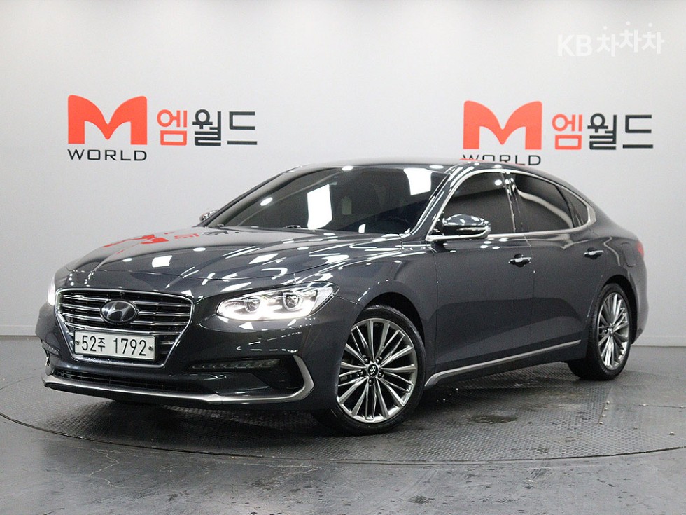 Hyundai Grandeur Special — фото 1