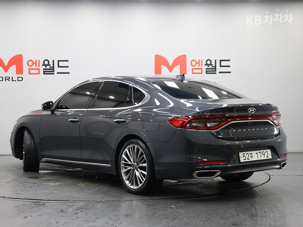 Hyundai Grandeur Special — фото 3