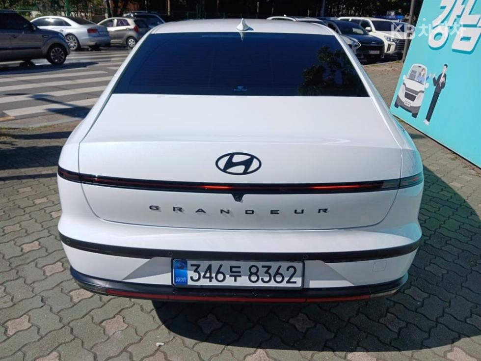 Hyundai Grandeur Honors — фото 3