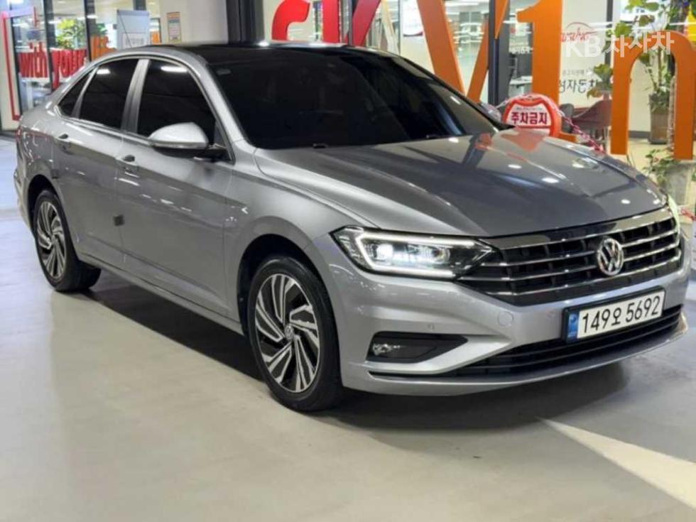 Volkswagen Prestige — фото 2