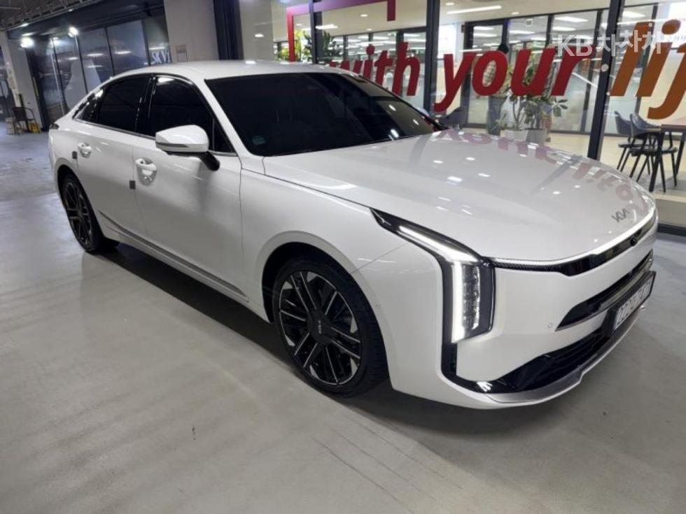 Kia K8 Signature — фото 2
