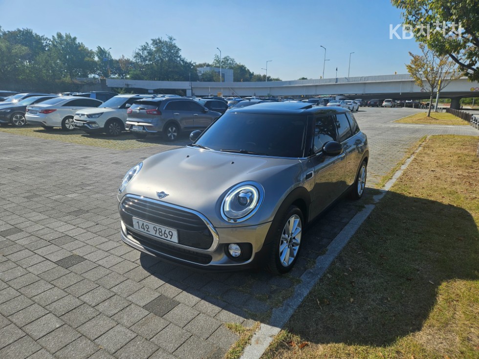 Mini Clubman BASE MODEL — фото 1