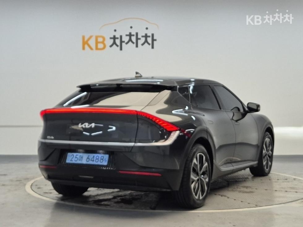 Kia EV6 — фото 3