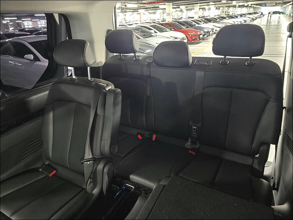 Hyundai Staria — miniaturë 10