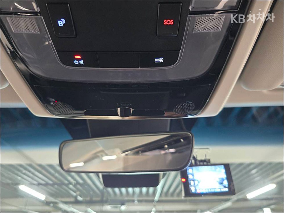 Hyundai Staria — miniaturë 17
