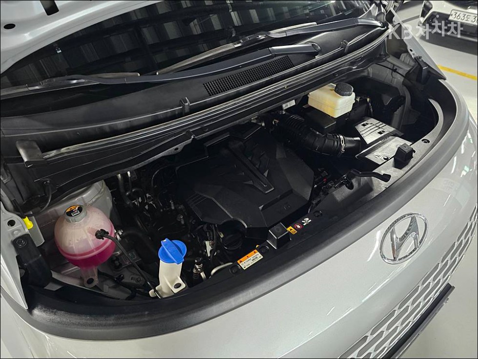 Hyundai Staria — miniaturë 19