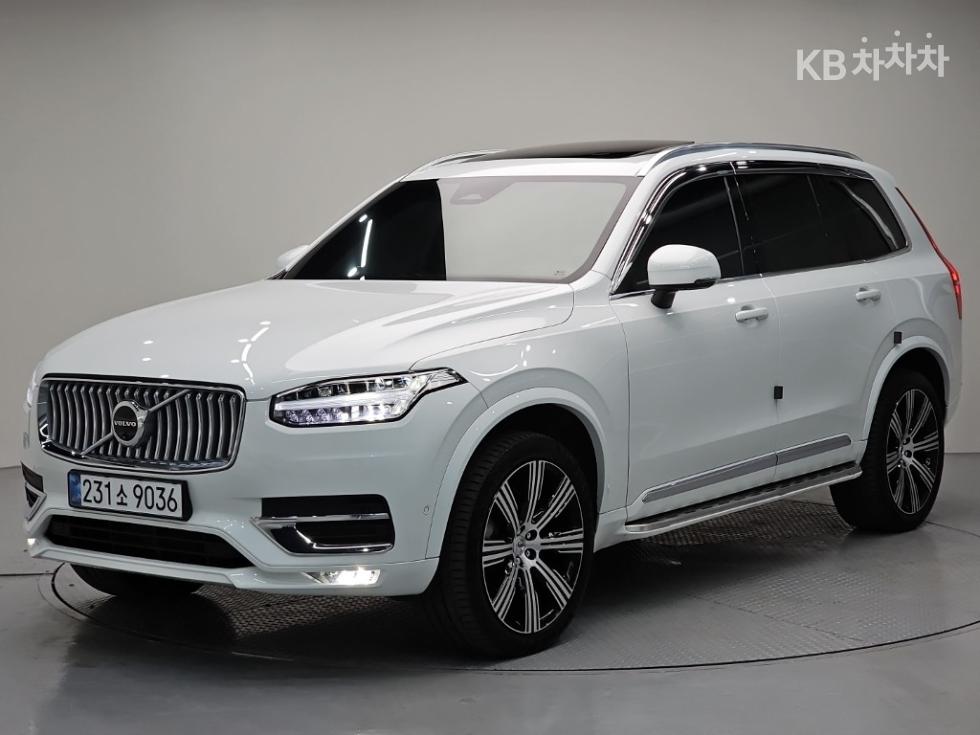Volvo XC90 Ultimate Bright — фото 1