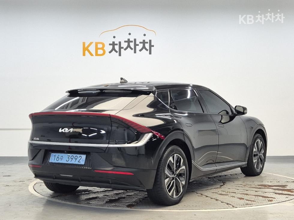 Kia EV6 — фото 3