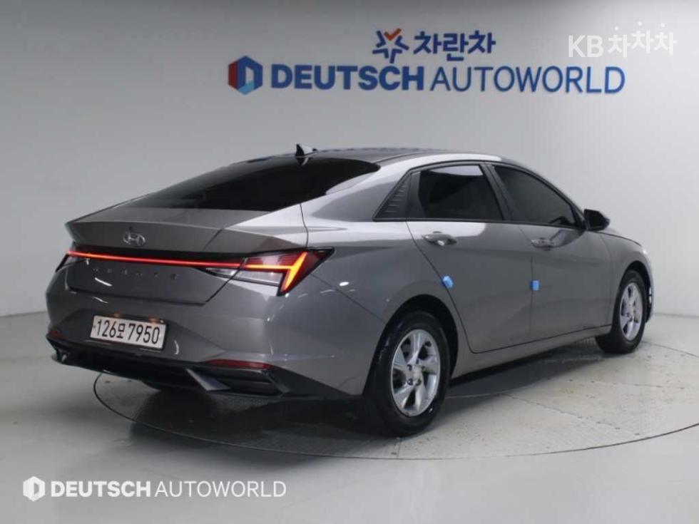 Hyundai Avante Smart — фото 2