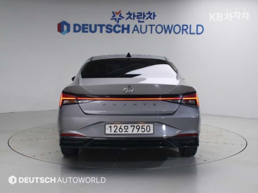 Hyundai Avante Smart — фото 4