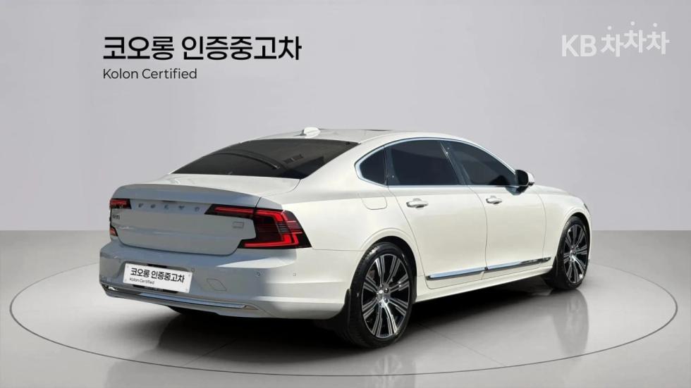 Volvo S90 Ultimate Bright — фото 2