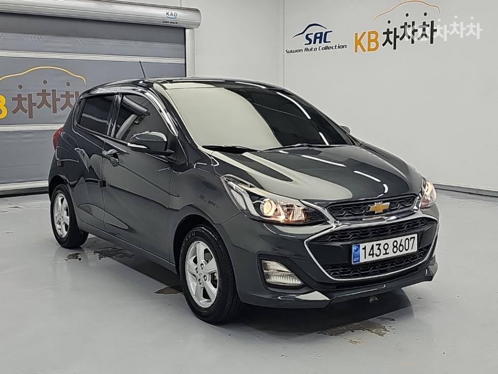 GM Korea Chevrolet Spark BASE MODEL — фото 4