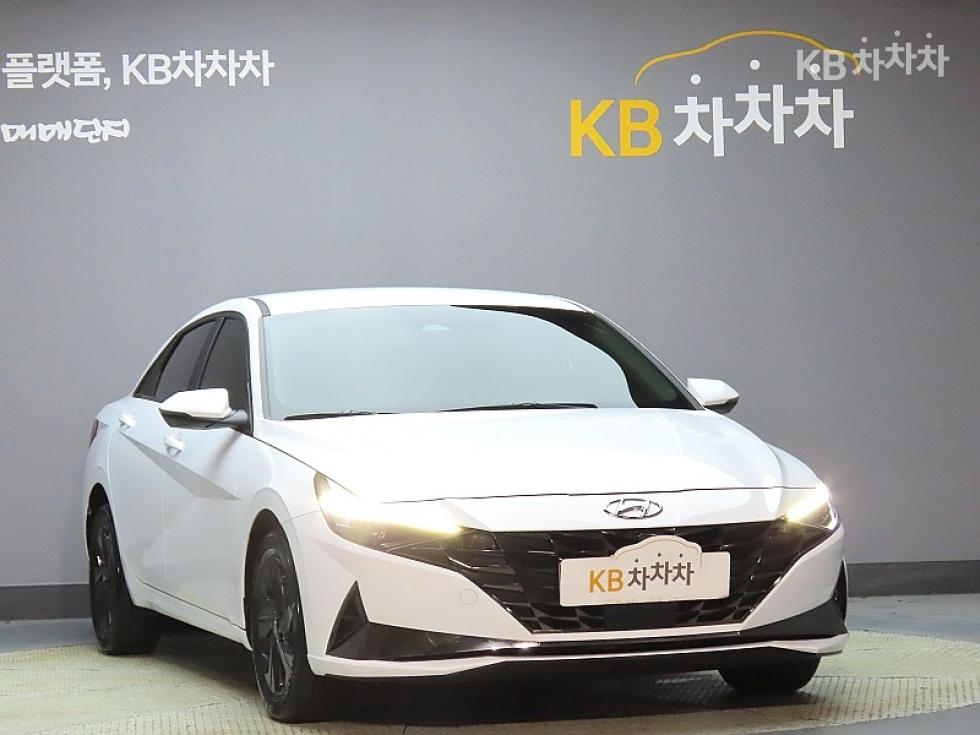 Hyundai Avante — фото 3
