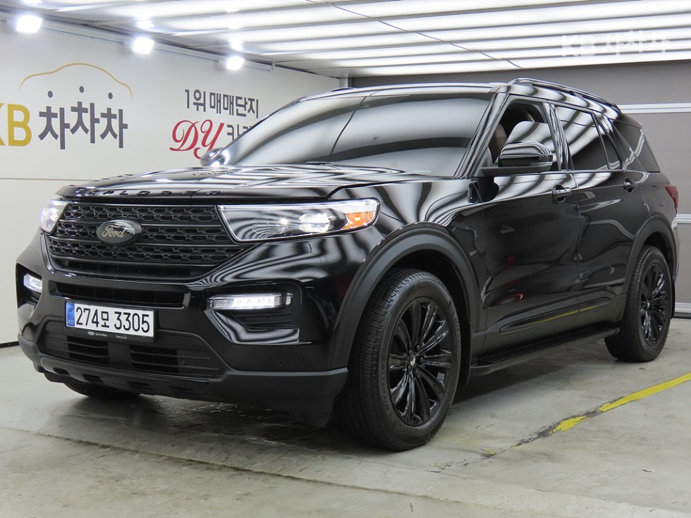 Ford Explorer Limited — фото 1