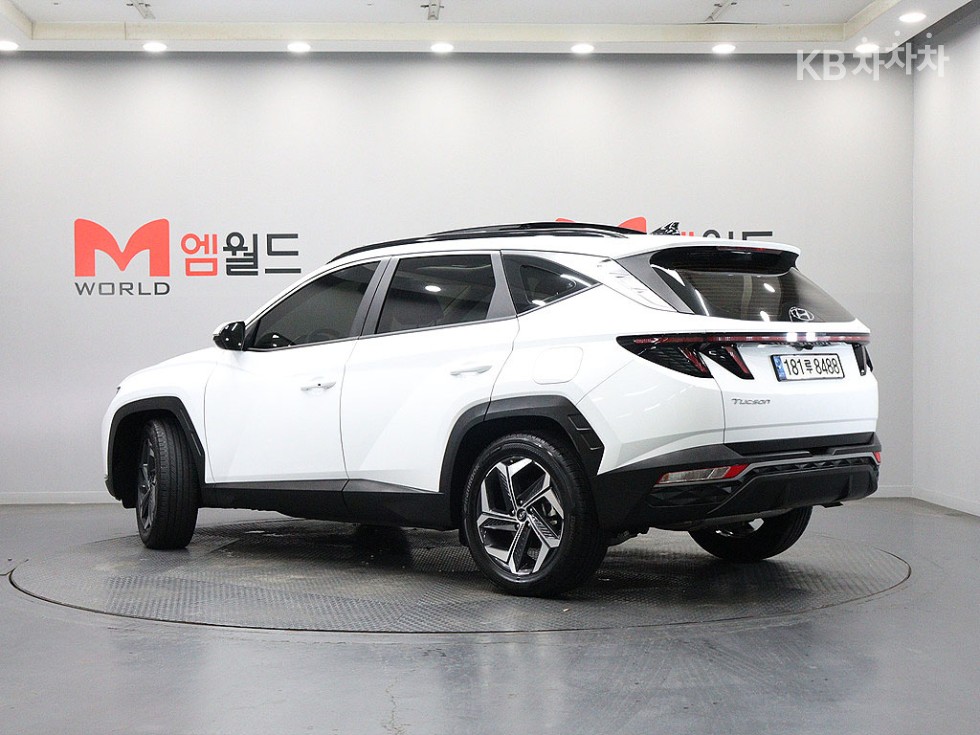 Hyundai Premium — фото 4