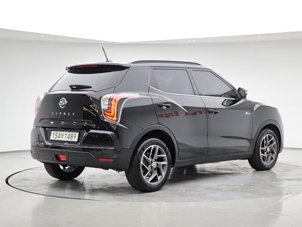 KG Mobility Tivoli BASE MODEL — фото 3