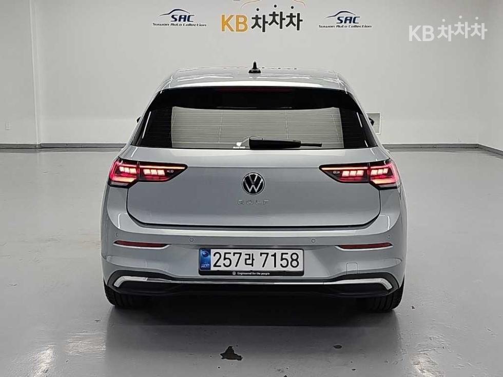 Volkswagen Prestige — фото 3