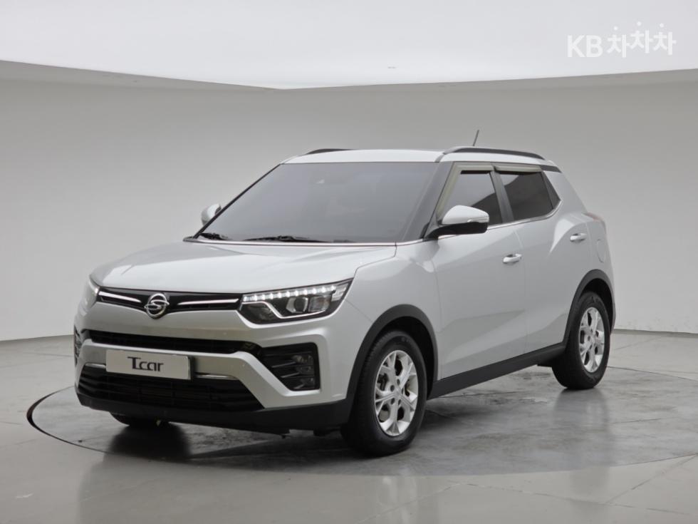 KG Mobility Tivoli BASE MODEL — фото 1