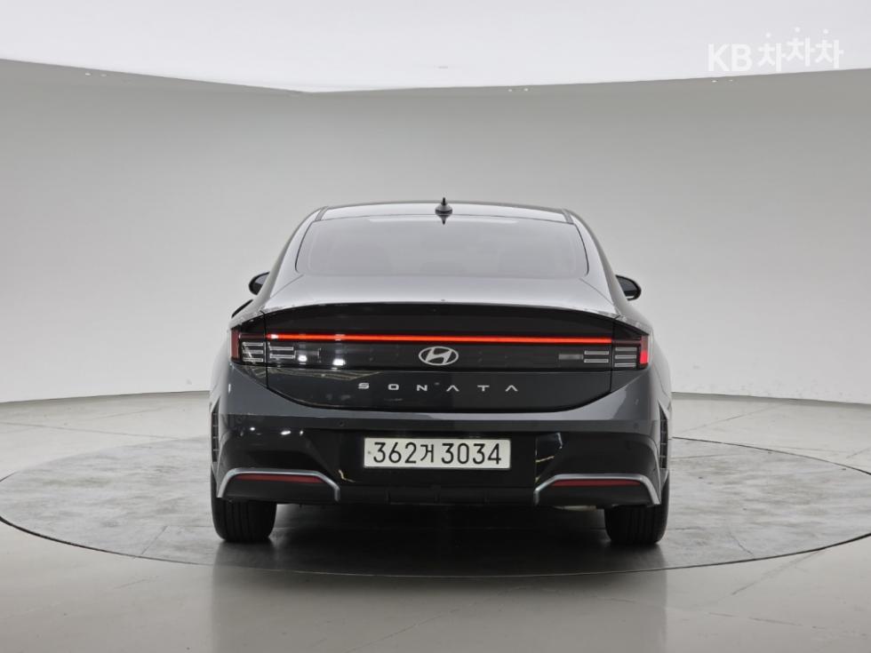Hyundai Sonata Premium — фото 4