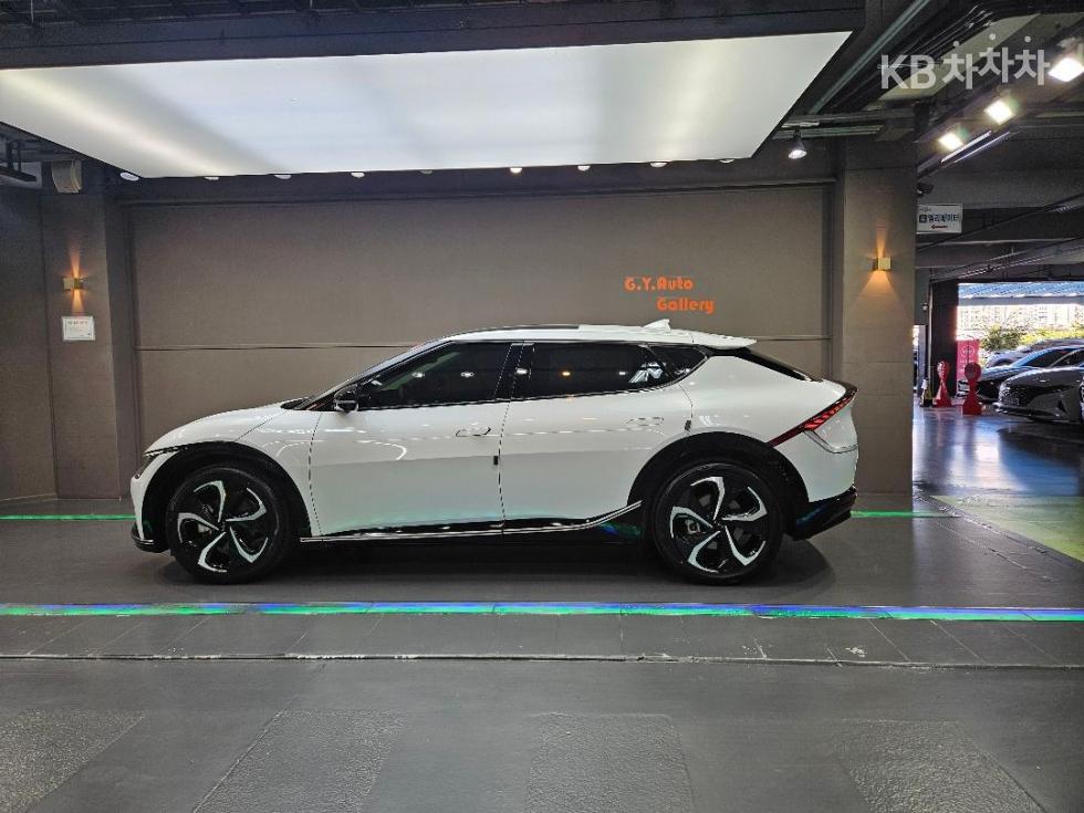 Kia EV6 — фото 3